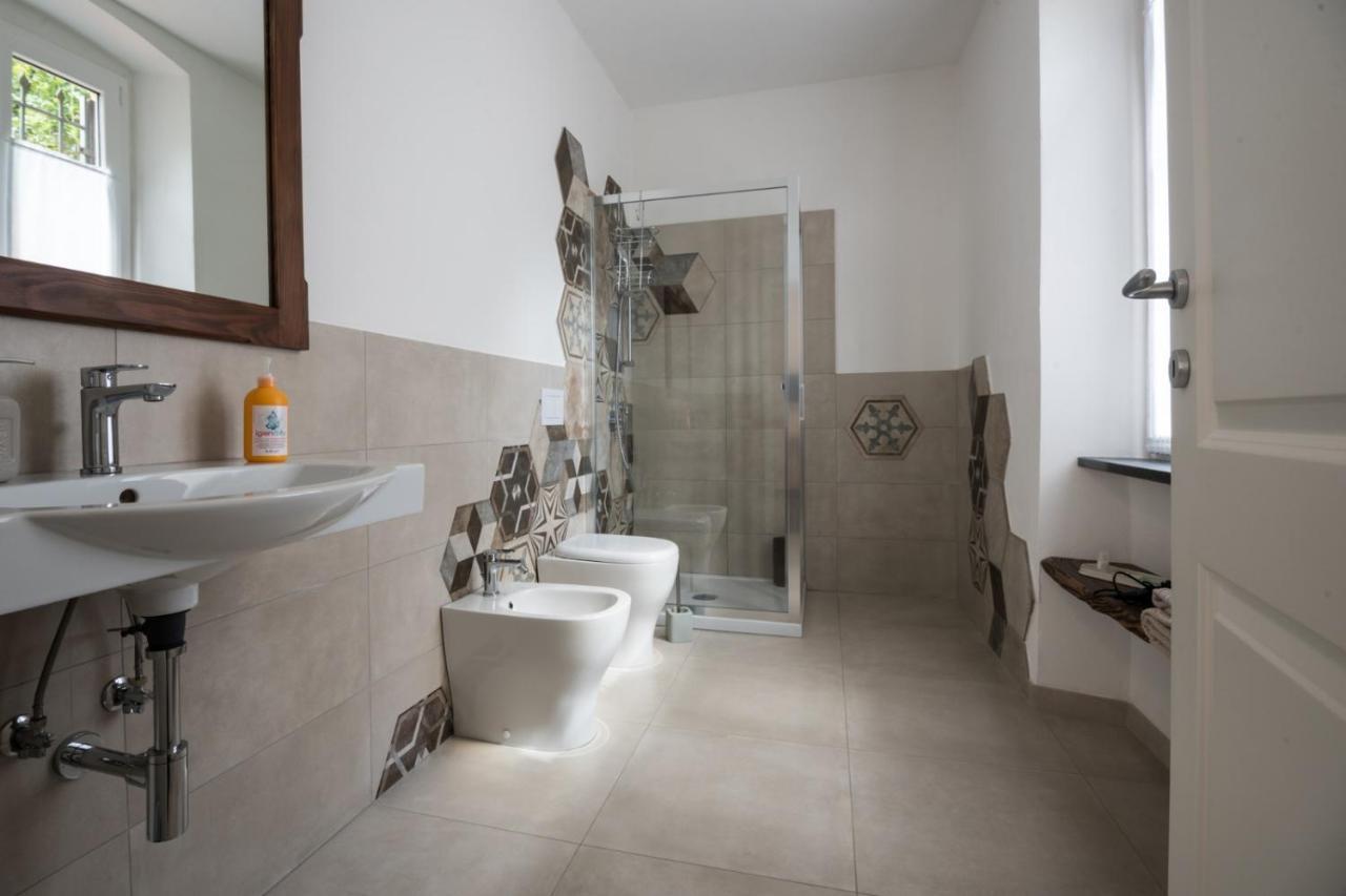 Bed and Breakfast I Tre Ladroni Nasino Exterior foto