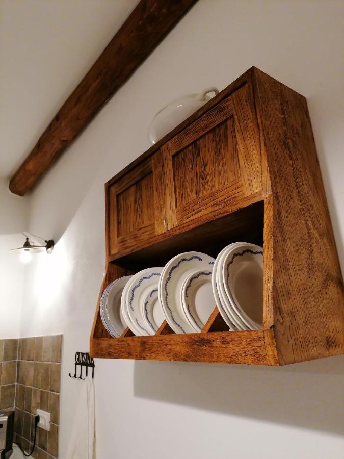 Bed and Breakfast I Tre Ladroni Nasino Exterior foto