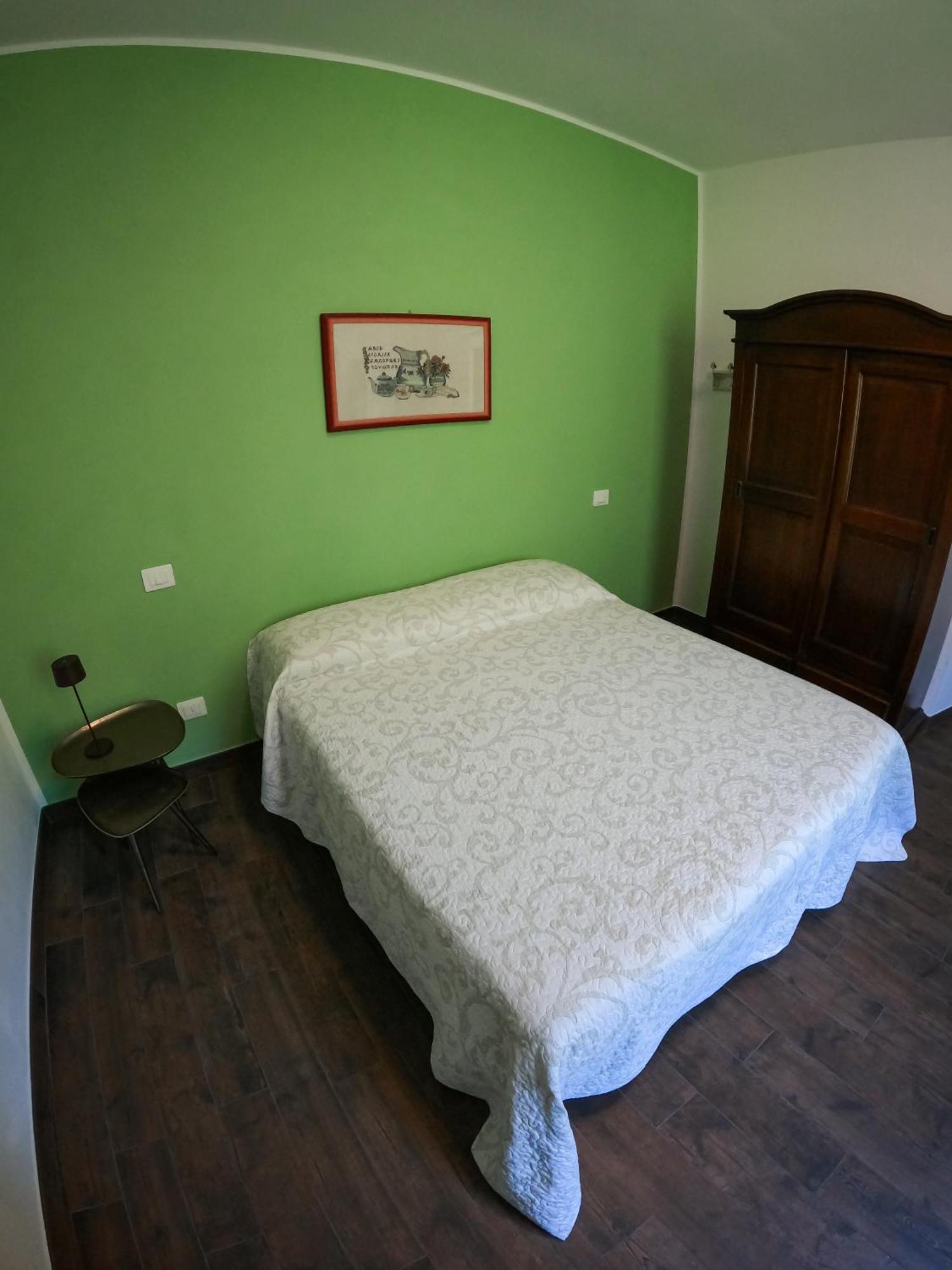 Bed and Breakfast I Tre Ladroni Nasino Exterior foto